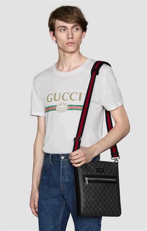 borsello pochette uomo gucci|gucci handbags.